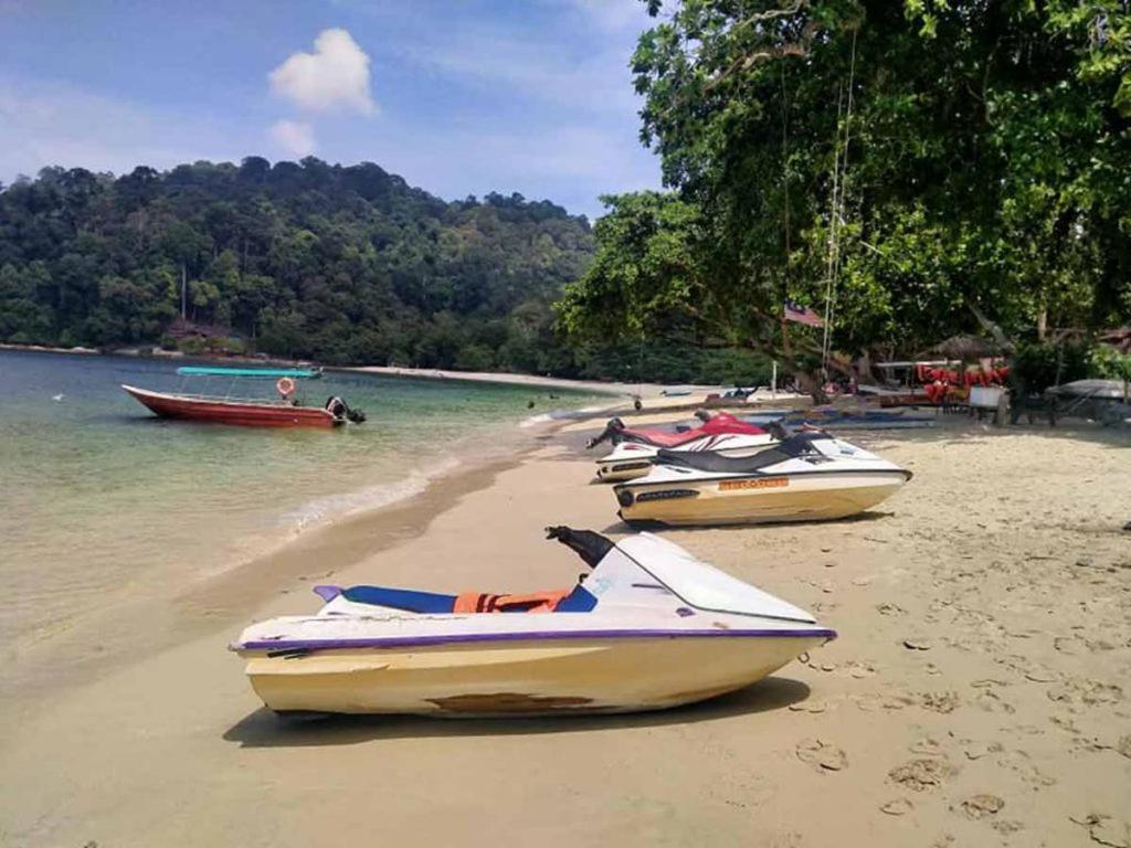 Shoplot Hostel Pangkor Kampong Pasir Bogak Ngoại thất bức ảnh